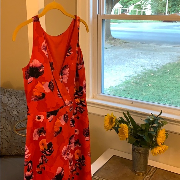 Backless I chose to wear this to expose the front - Picture 3 of 4